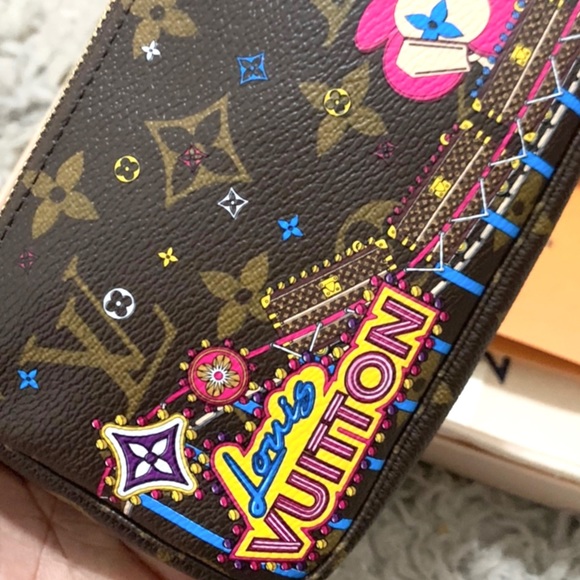 🆕2020 Christmas Edition MINI POCHETTE ACCESSOIRES - Picture 9 of 14